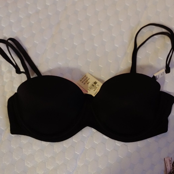 New VS PINK 34B bra - Picture 1 of 3
